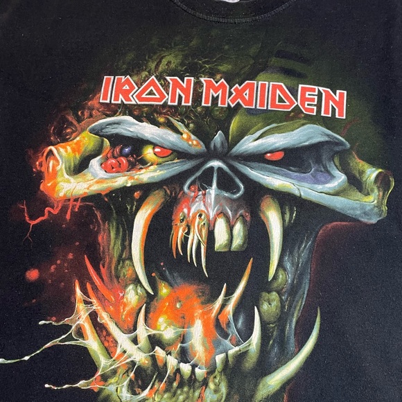 2010 Iron Maiden Band Tee - Picture 4 of 6